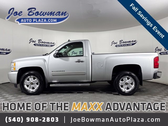 Used 2011 Chevrolet Silverado 1500 LT w/ Interior Plus Package AWD/4WD image 1