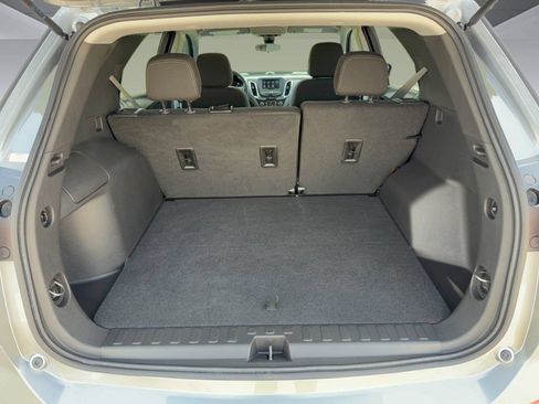 Certified 2024 Chevrolet Equinox LS w/ LS Convenience Package FWD image 28