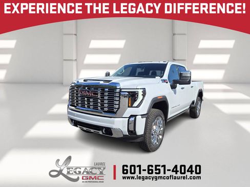 New 2026 GMC Sierra 2500 Denali w/ Denali Reserve Package AWD/4WD image 1