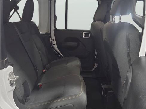 Used 2024 Jeep Wrangler Sport S image 26