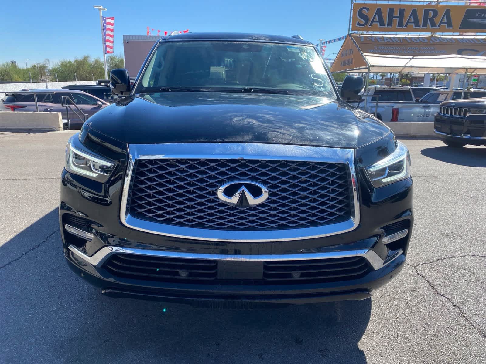 Used 2019 INFINITI QX80 Luxe w/ Cargo Package RWD image 2