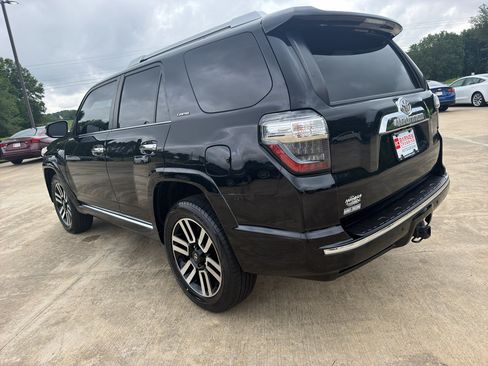 Used 2020 Toyota 4Runner Limited RWD image 22