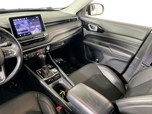 Used 2022 Jeep Compass Trailhawk w/ Trailhawk Convenience Group image 19