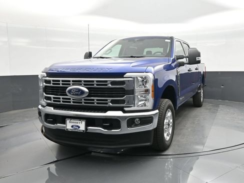 New 2026 Ford F250 XLT AWD/4WD image 17