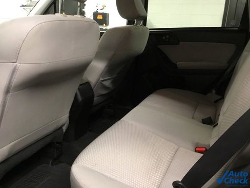 Used 2014 Subaru Forester 2.5i Premium w/ All-Weather Package image 25