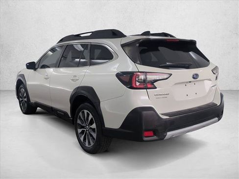 Used 2024 Subaru Outback Limited AWD/4WD image 8