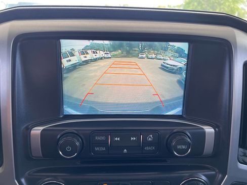 Used 2017 GMC Sierra 1500 SLE w/ SLE Value Package image 20