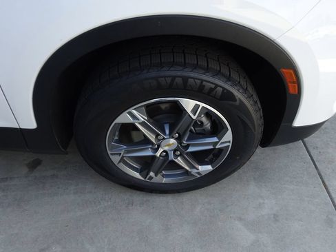 Certified 2024 Chevrolet Blazer LT w/ Convenience Package FWD image 10
