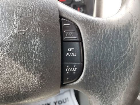 Used 2011 Ford E-350 and Econoline 350 Super Duty w/ Shuttle Bus Prep Pkg image 11