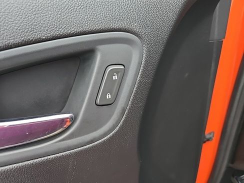 Used 2019 Chevrolet Colorado ZR2 image 42