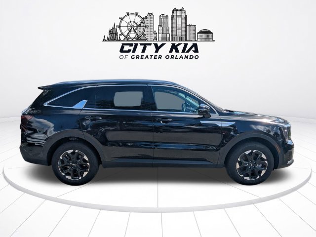 Used 2026 Kia Sorento S FWD image 7
