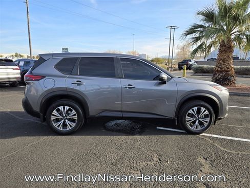 Used 2023 Nissan Rogue SV image 7