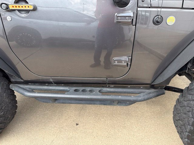 Used 2016 Jeep Wrangler Sport AWD/4WD image 9