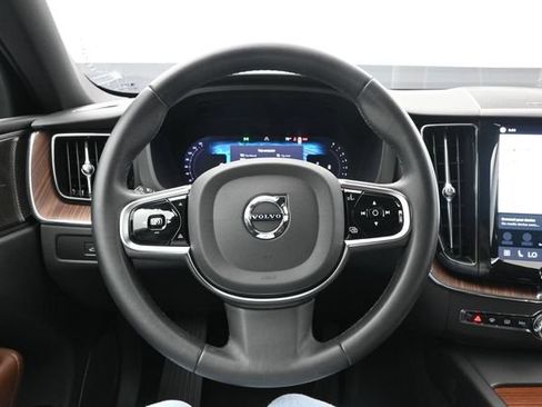 Used 2023 Volvo XC60 B5 Plus w/ Protection Package Premier AWD/4WD image 22
