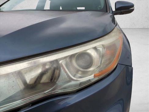 Used 2014 Toyota Highlander Limited FWD image 7