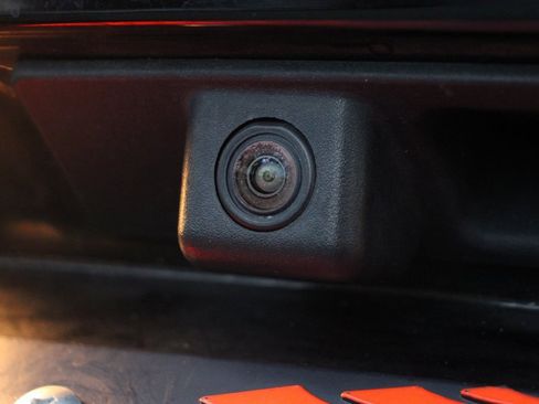 Used 2022 Chevrolet Equinox LT w/ Driver Convenience Package image 44