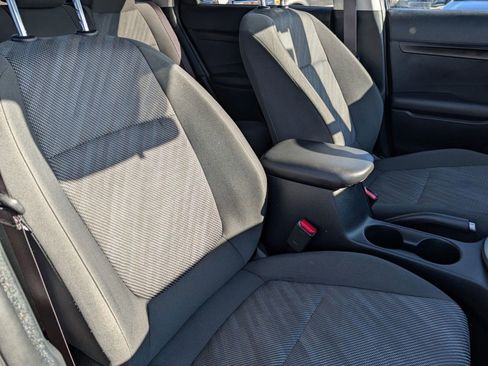 Used 2024 Kia Seltos LX image 20