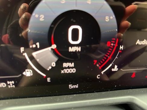 New 2026 GMC Acadia AT4 w/ Super Cruise Package image 27