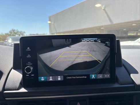 Used 2025 Honda Pilot EX-L image 24