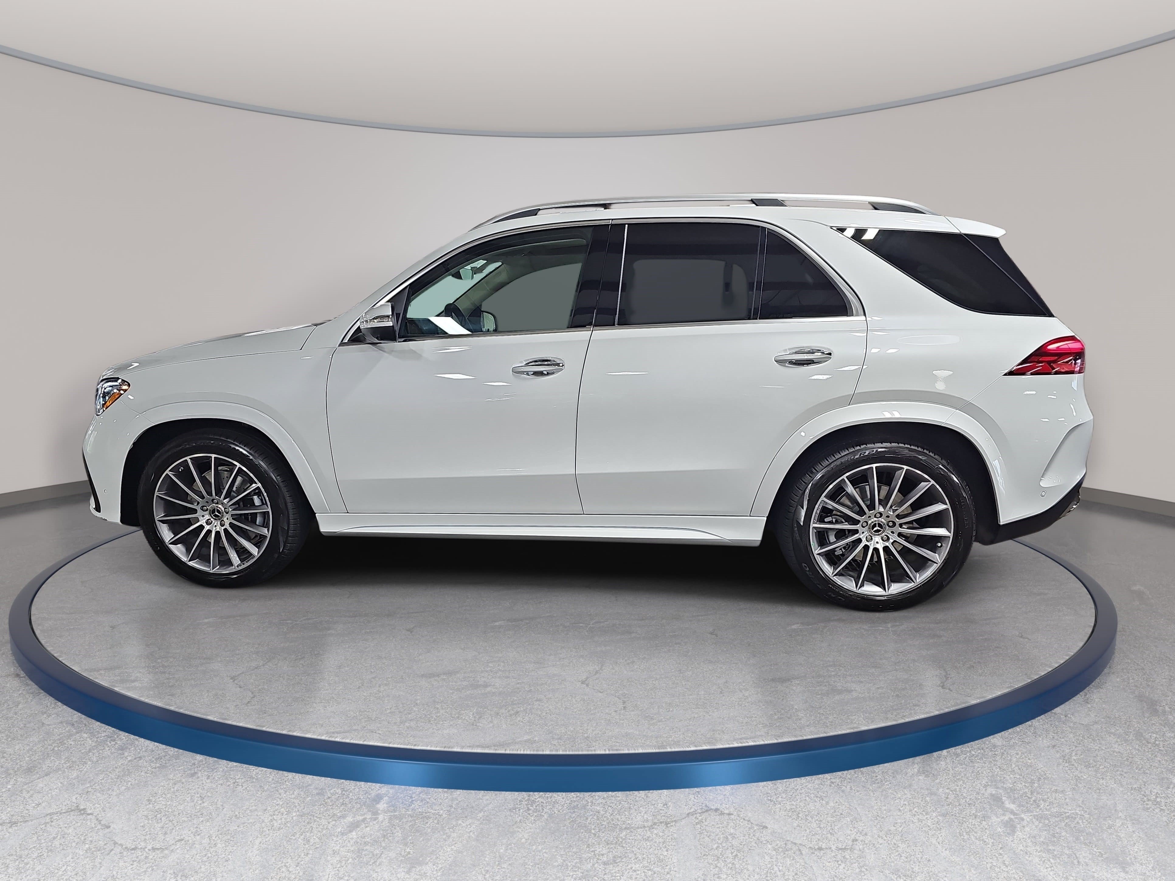New 2026 Mercedes-Benz GLE 450 4MATIC image 8