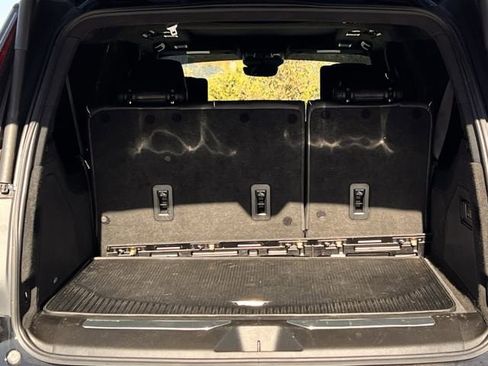 Certified 2023 Cadillac Escalade ESV Sport Platinum image 27