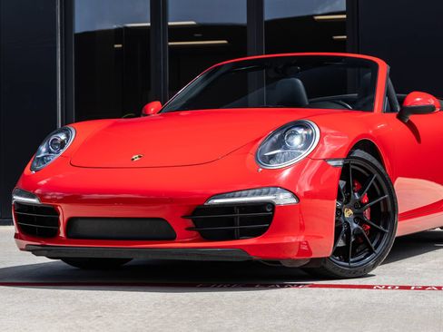Certified 2016 Porsche 911 Carrera S RWD image 7