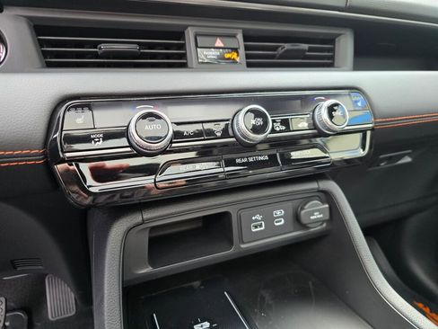 New 2025 Honda Pilot TrailSport image 20