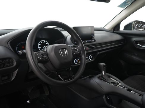Used 2025 Honda HR-V LX image 24