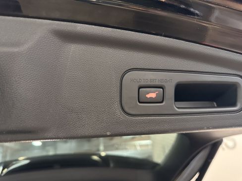 Used 2023 Acura MDX FWD w/ Technology Package image 21