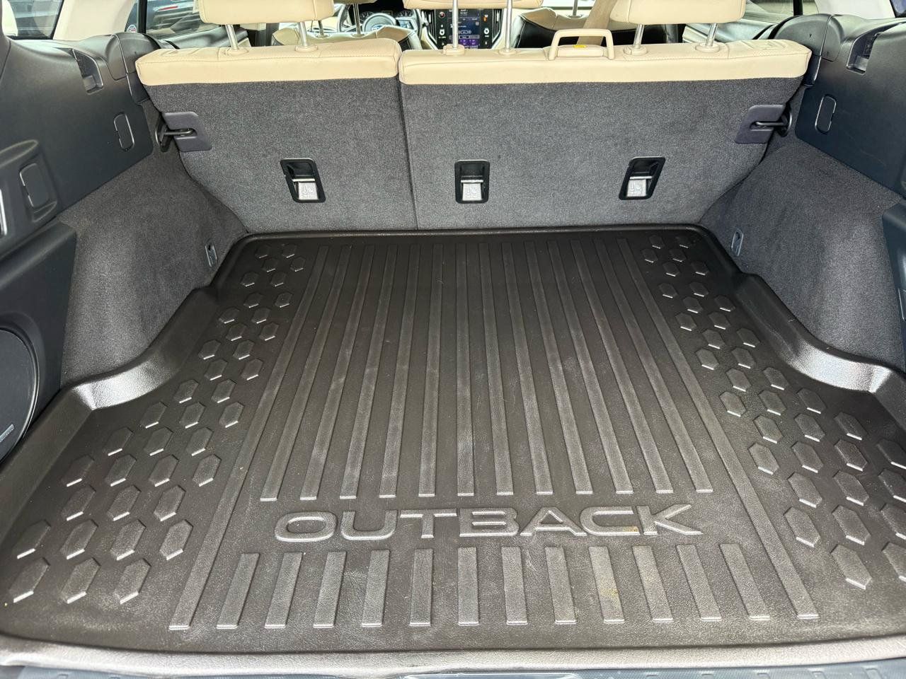 Used 2022 Subaru Outback Limited AWD/4WD image 9