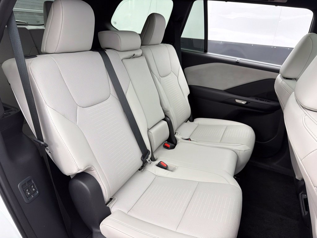 Used 2026 Lexus TX 350 AWD w/ Technology Package image 25