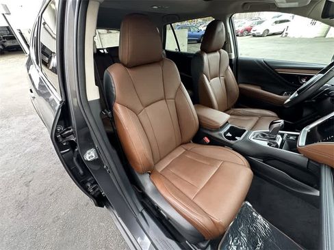 Used 2023 Subaru Outback Touring image 15