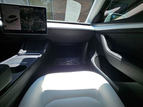 Used 2023 Tesla Model Y Performance AWD/4WD image 55