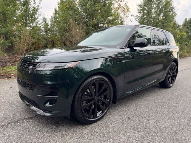 New 2027 Land Rover Range Rover Sport Dynamic SE AWD/4WD image 1