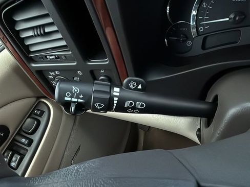 Used 2005 Cadillac Escalade EXT AWD/4WD image 23