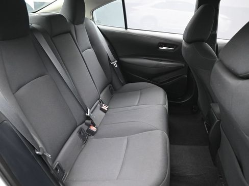 Used 2021 Toyota Corolla LE w/ LE Convenience Package FWD image 32