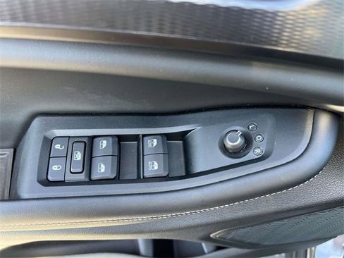 Certified 2025 Jeep Grand Cherokee Laredo X w/ Luxury Tech Group I image 14