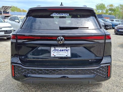 New 2026 Volkswagen Tiguan SE R-Line AWD/4WD image 6