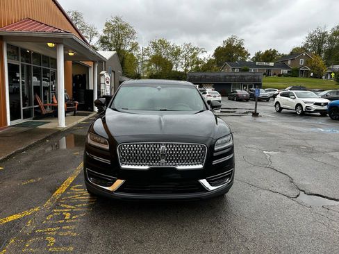 Used 2020 Lincoln Nautilus Reserve image 3