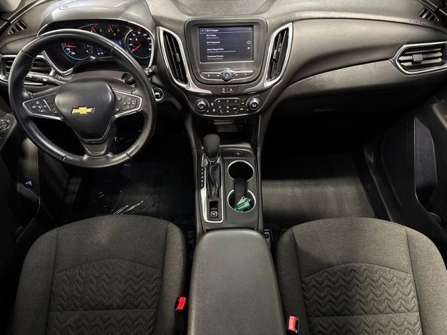 Used 2024 Chevrolet Equinox LT AWD/4WD image 3