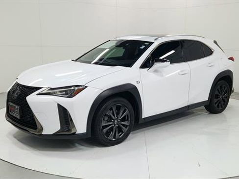 Used 2019 Lexus UX 200 F Sport w/ F Sport Premium Package image 3