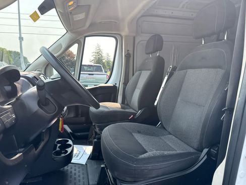Used 2019 RAM ProMaster 2500 FWD image 9