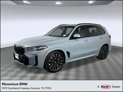 Certified 2025 BMW X5 xDrive50e w/ M Sport Package AWD/4WD image 1