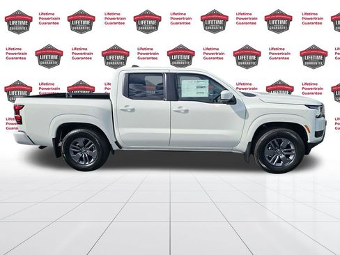 New 2026 Nissan Frontier SV image 6