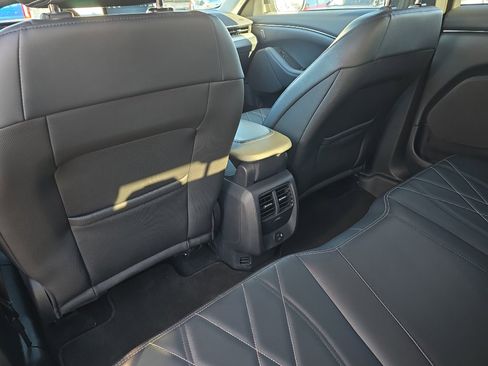 Used 2021 Ford Mustang Mach-E Select image 18