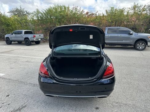 Used 2019 Mercedes-Benz C 300 4MATIC Sedan image 9