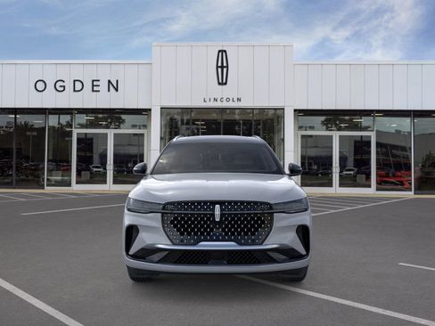 New 2026 Lincoln Nautilus Reserve image 6