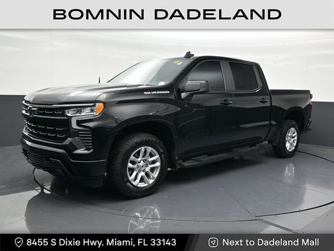Used 2023 Chevrolet Silverado 1500 RST image 1