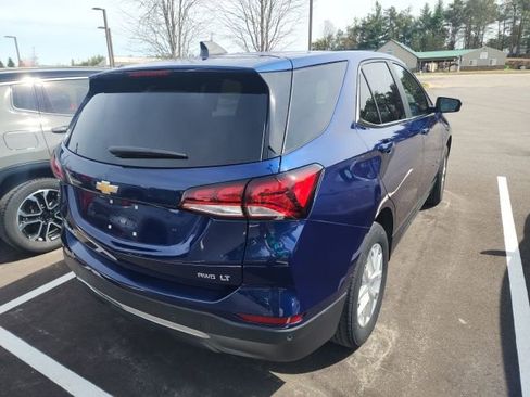 Used 2022 Chevrolet Equinox LT AWD/4WD image 10