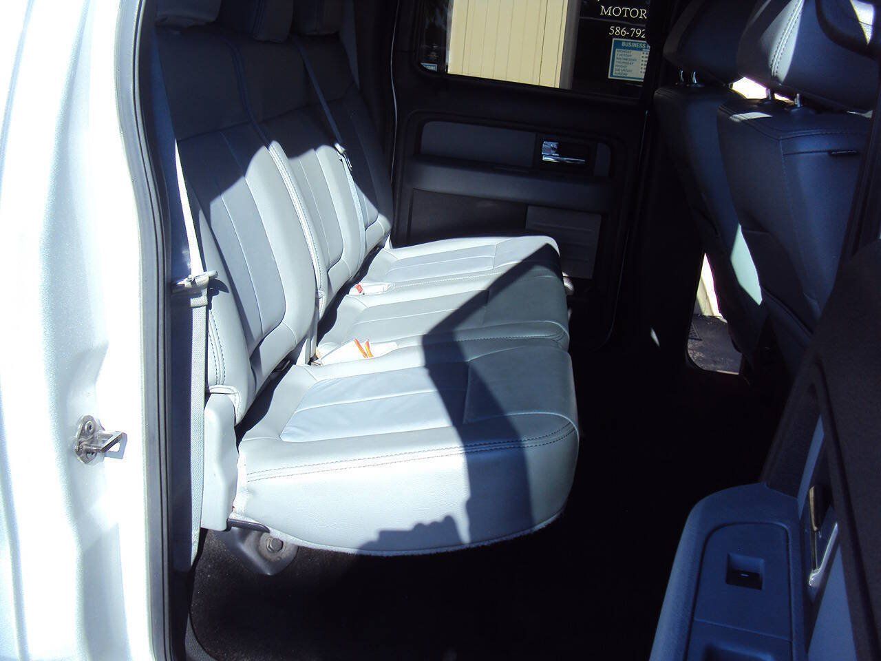 Used 2014 Ford F150 XLT w/ Equipment Group 302A Luxury AWD/4WD image 14